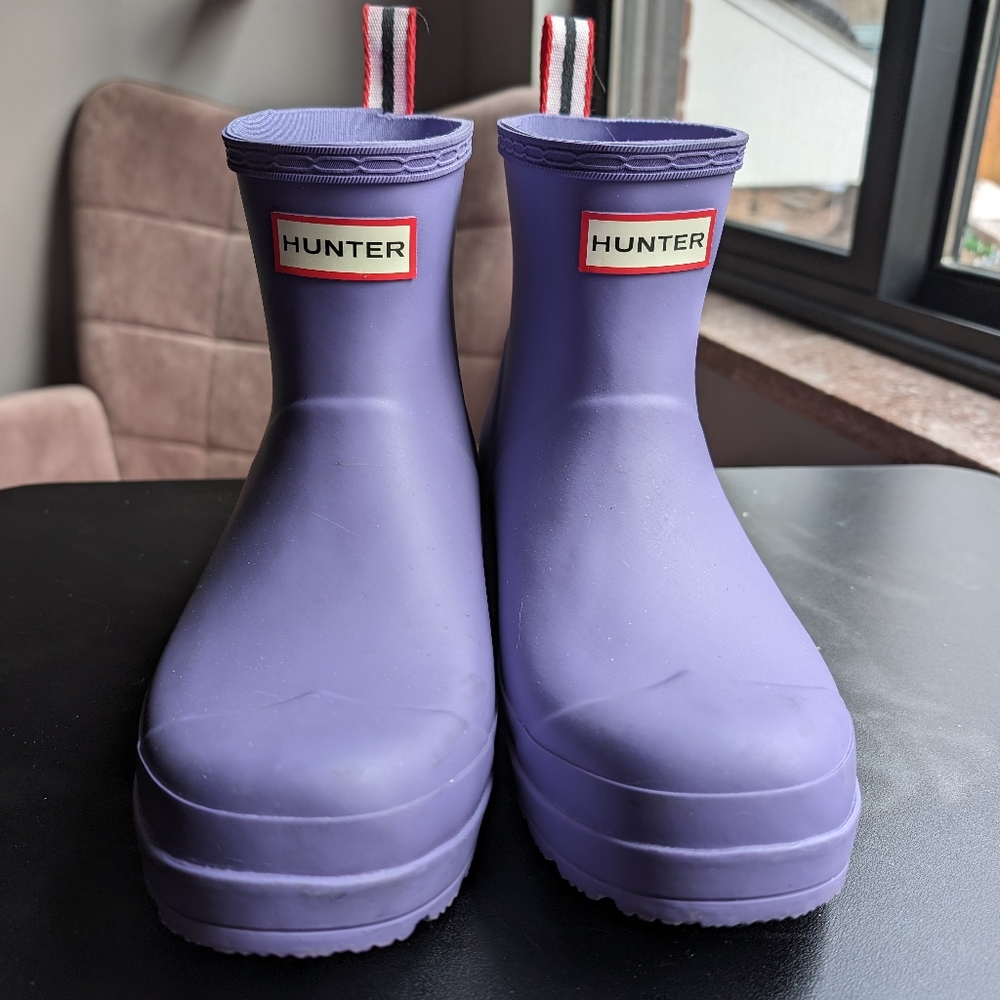 Hunter Play Short Rain Boots in Purple Size 8/EU 39